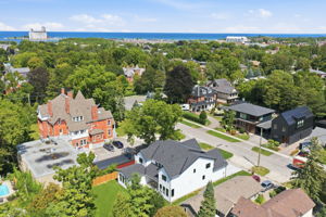  Photo 73