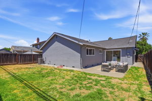 033_F8_222 Omira Dr
