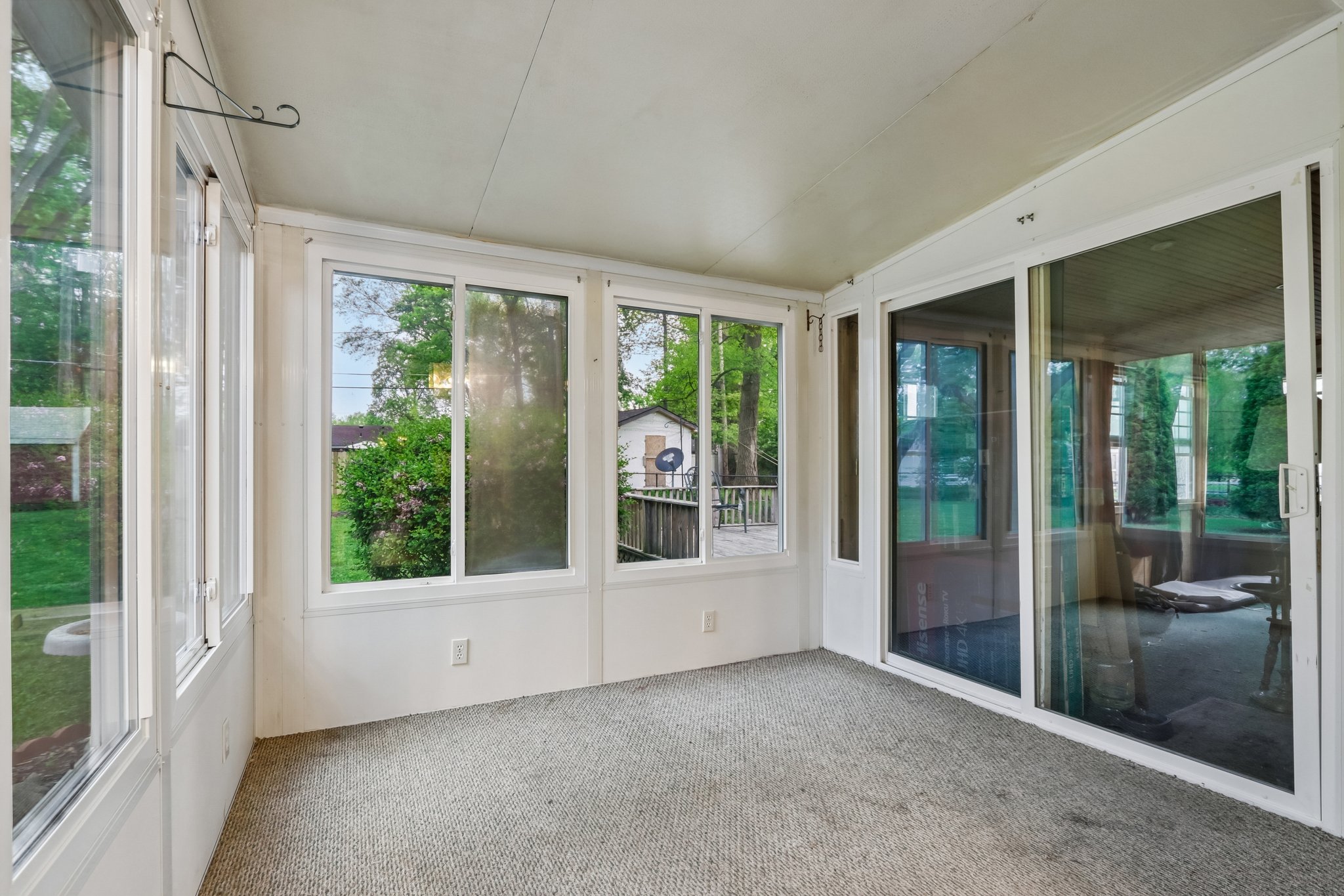 Pamela Pkwy-S2804-025.jpg