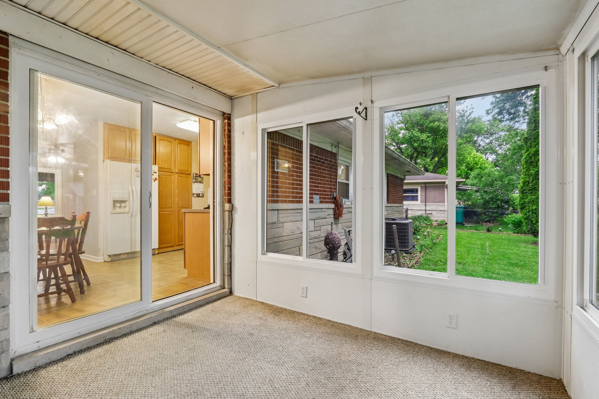 Pamela Pkwy-S2804-026.jpg