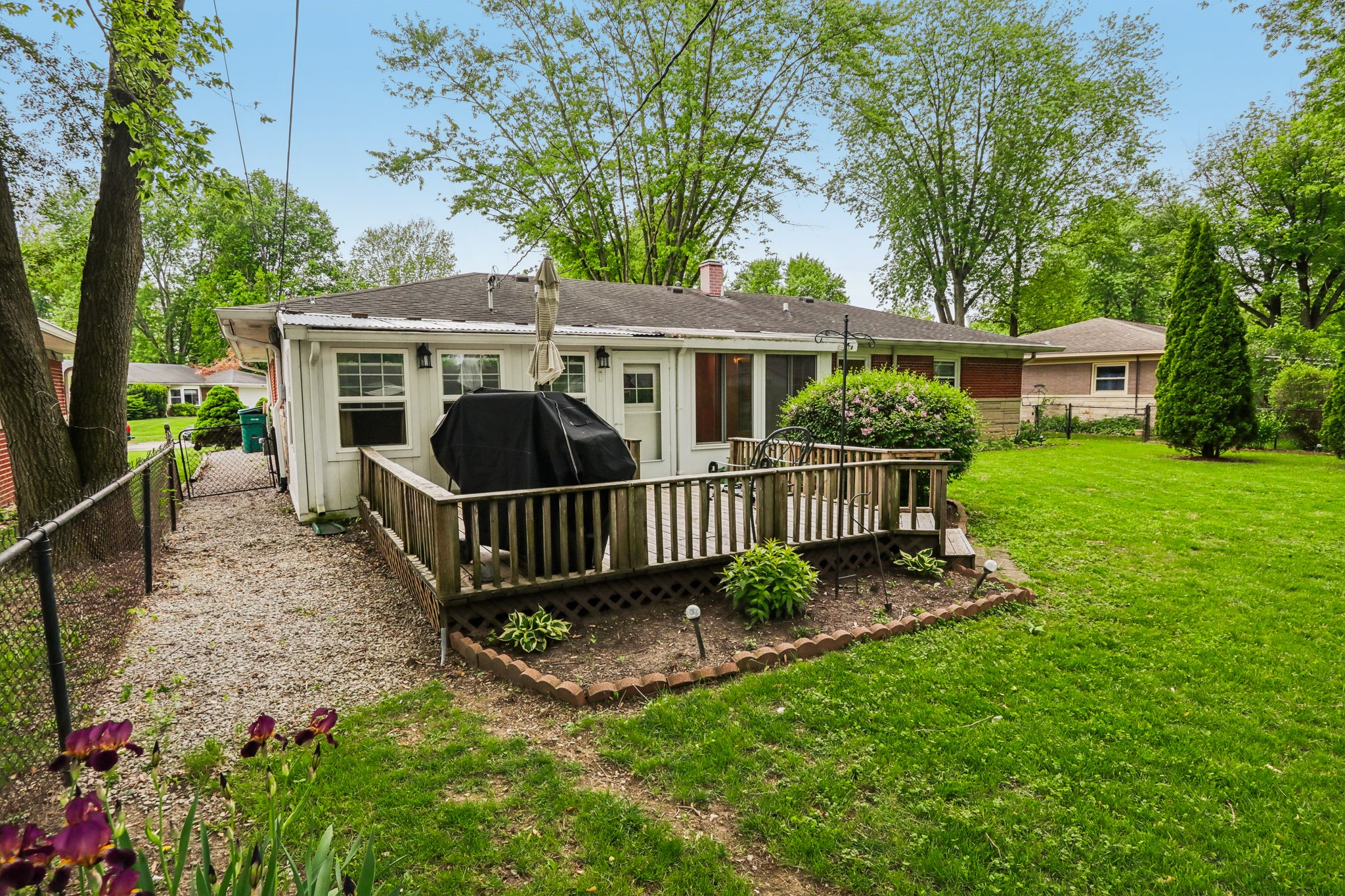 Pamela Pkwy-S2804-027.jpg