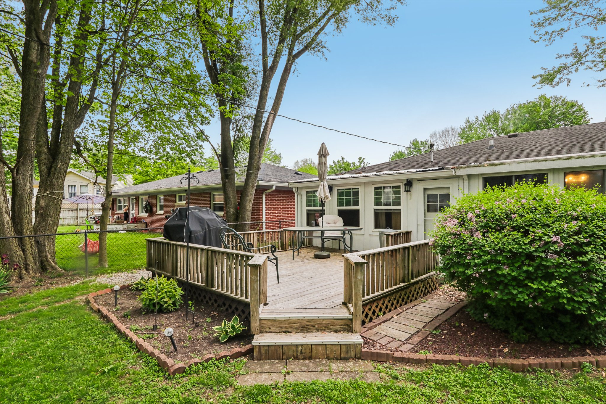 Pamela Pkwy-S2804-028.jpg