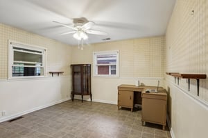 Pamela Pkwy-S2804-015.jpg