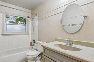 Pamela Pkwy-S2804-017.jpg