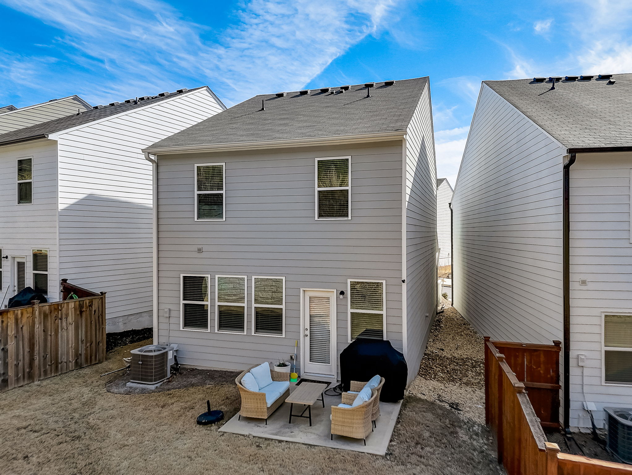 Turner Ln-044