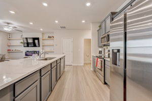 Turner Ln-011
