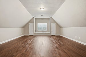  Photo 36