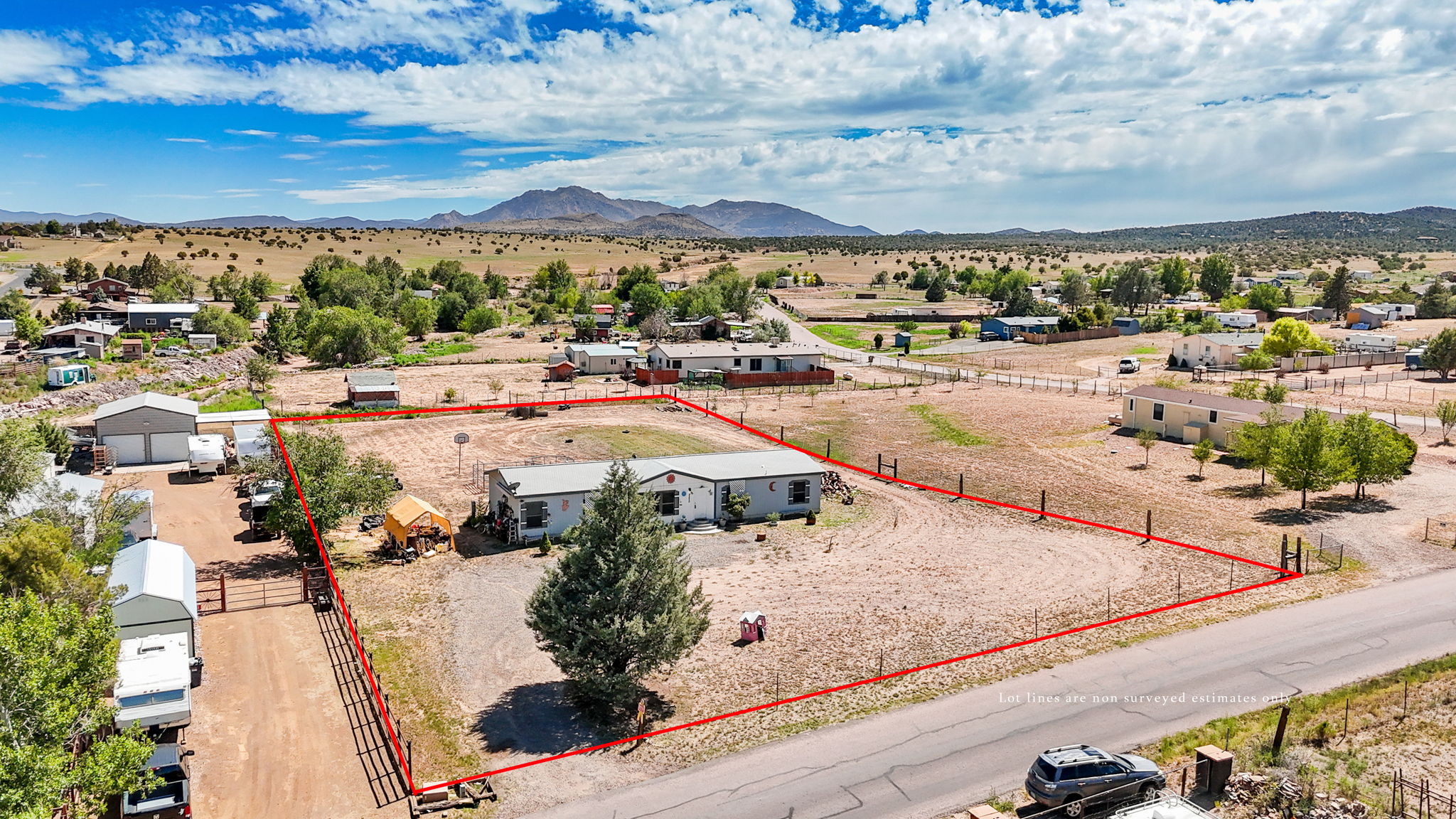 Aerial Front with Lot Lines