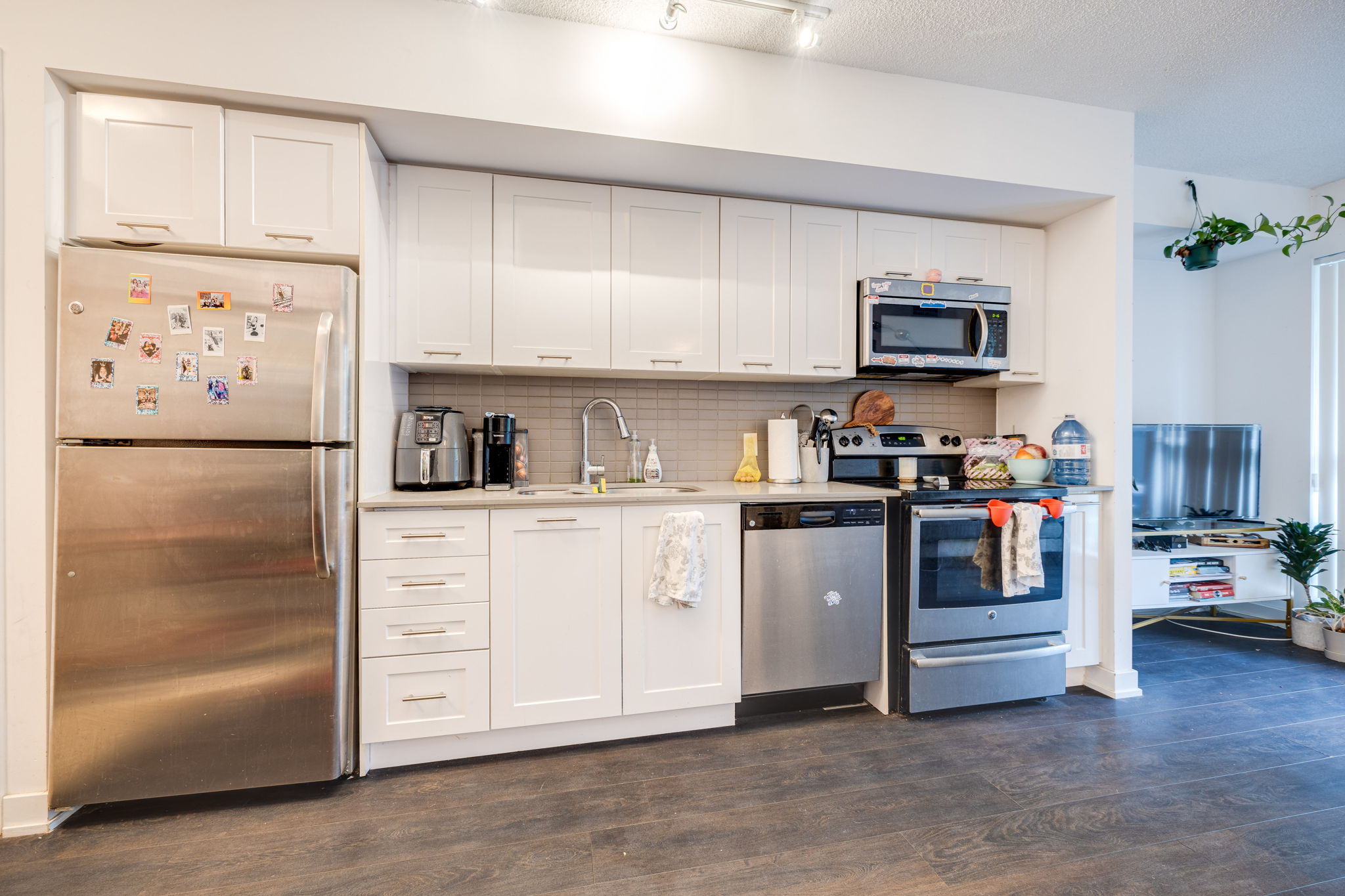 Toronto property showcase — delivered property photograph 2
