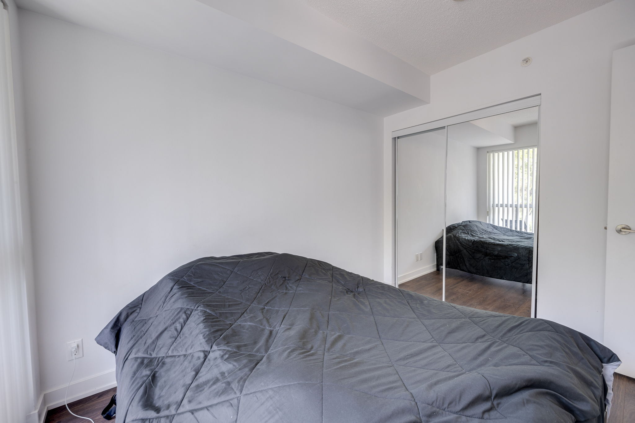 Toronto property showcase — delivered property photograph 26