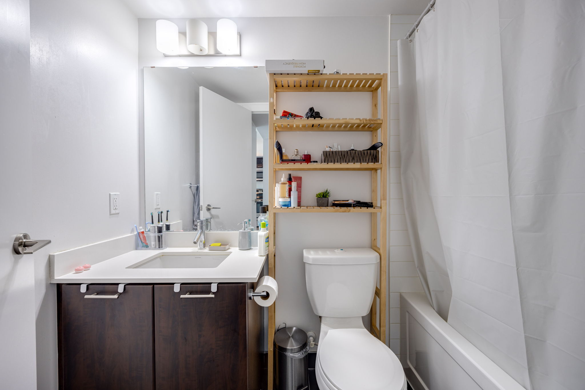 Toronto property showcase — delivered property photograph 27