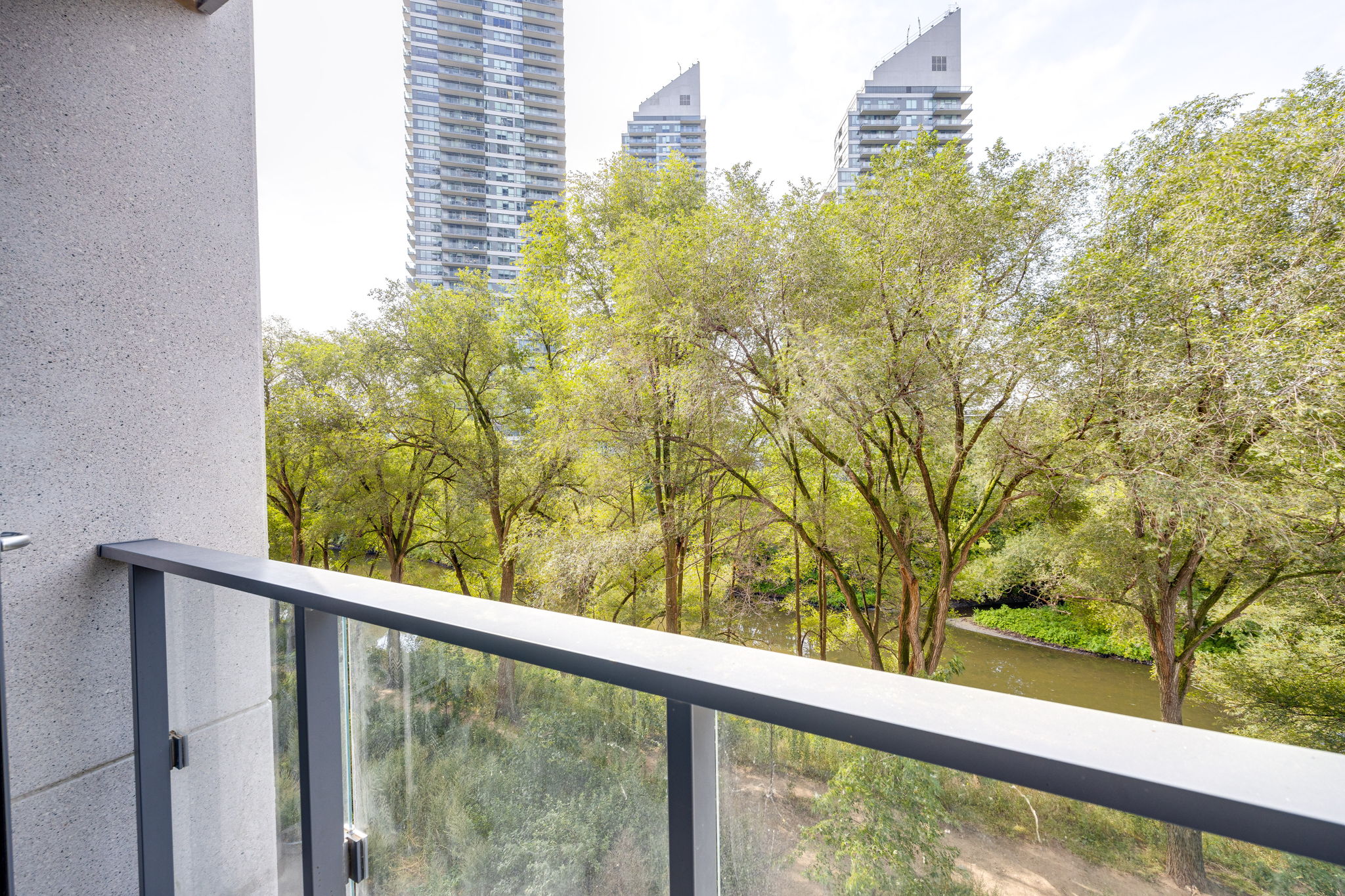 Toronto property showcase — delivered property photograph 17