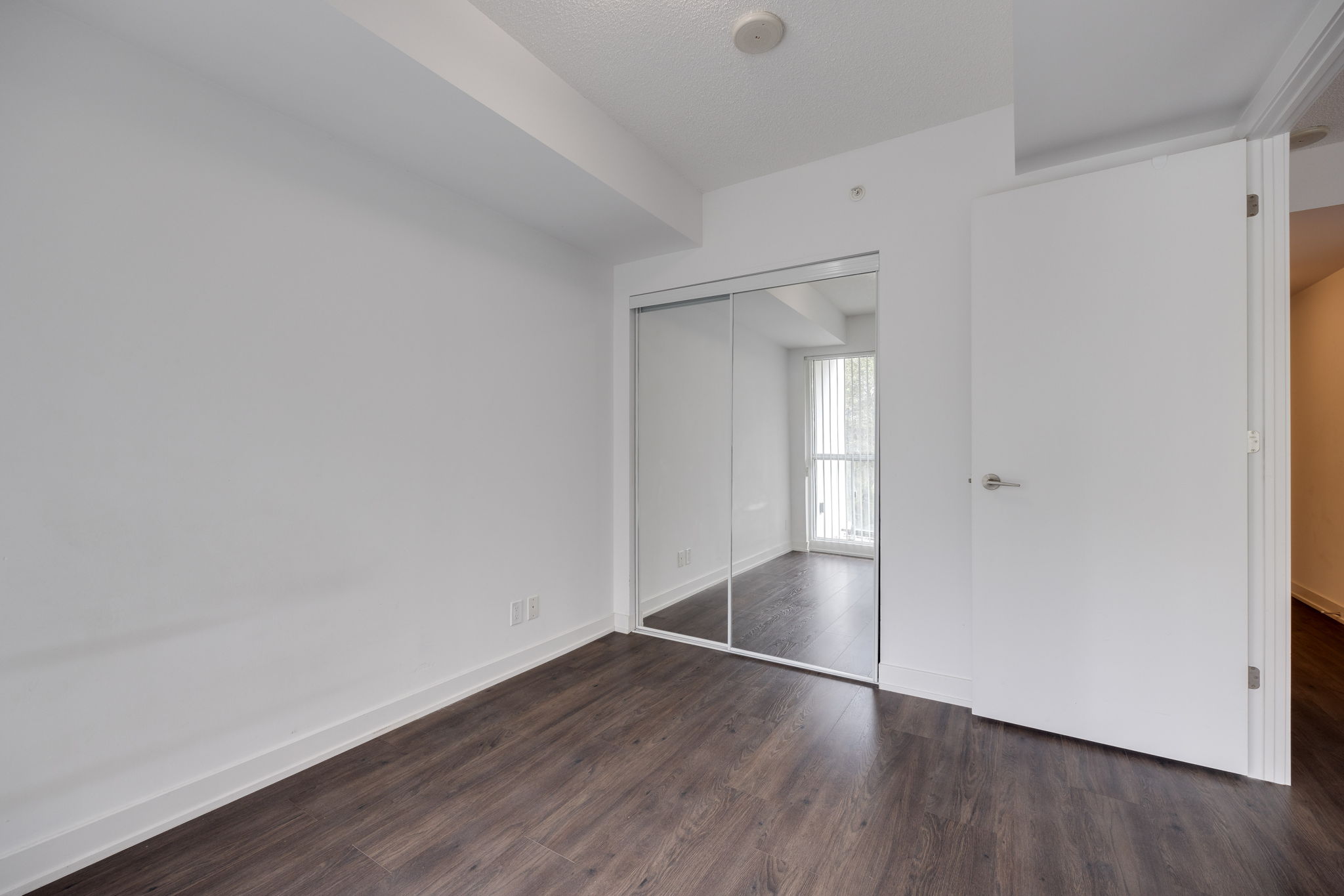 Toronto property showcase — delivered property photograph 11