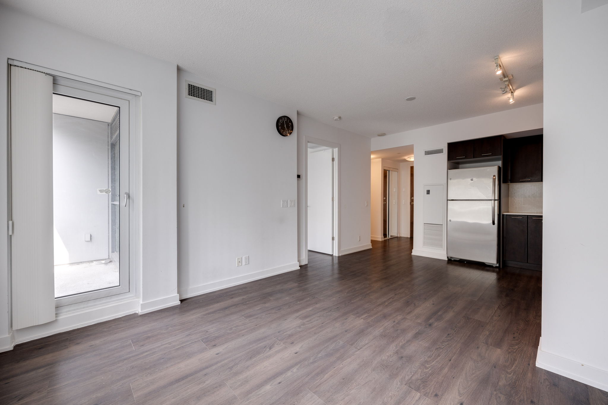 Toronto property showcase — delivered property photograph 8