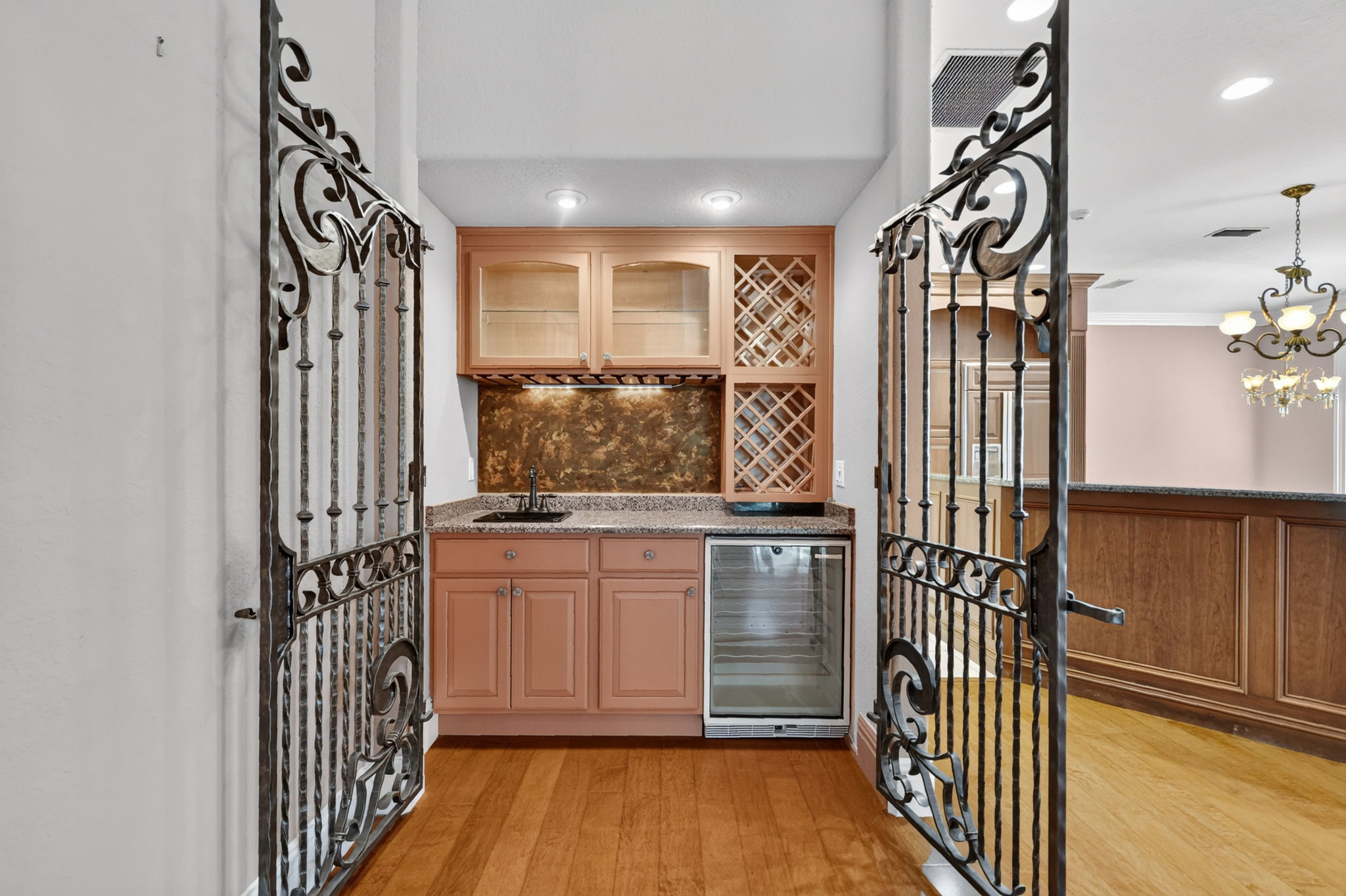 Custom Wet Bar