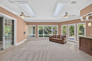 Expansive 25'x21' Florida Room