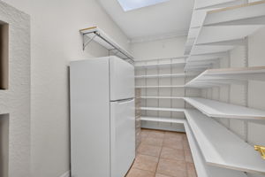 Extended Butler Pantry