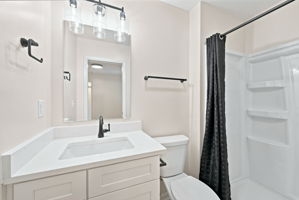  Photo 47