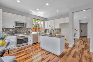 014_2220 Pettigrew Dr