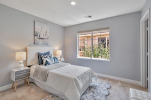 030_2220 Pettigrew Dr