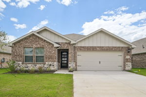 DFW - Stonehaven - 2216 Lone Star Ln Seagoville TX 75159