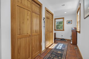  Photo 35