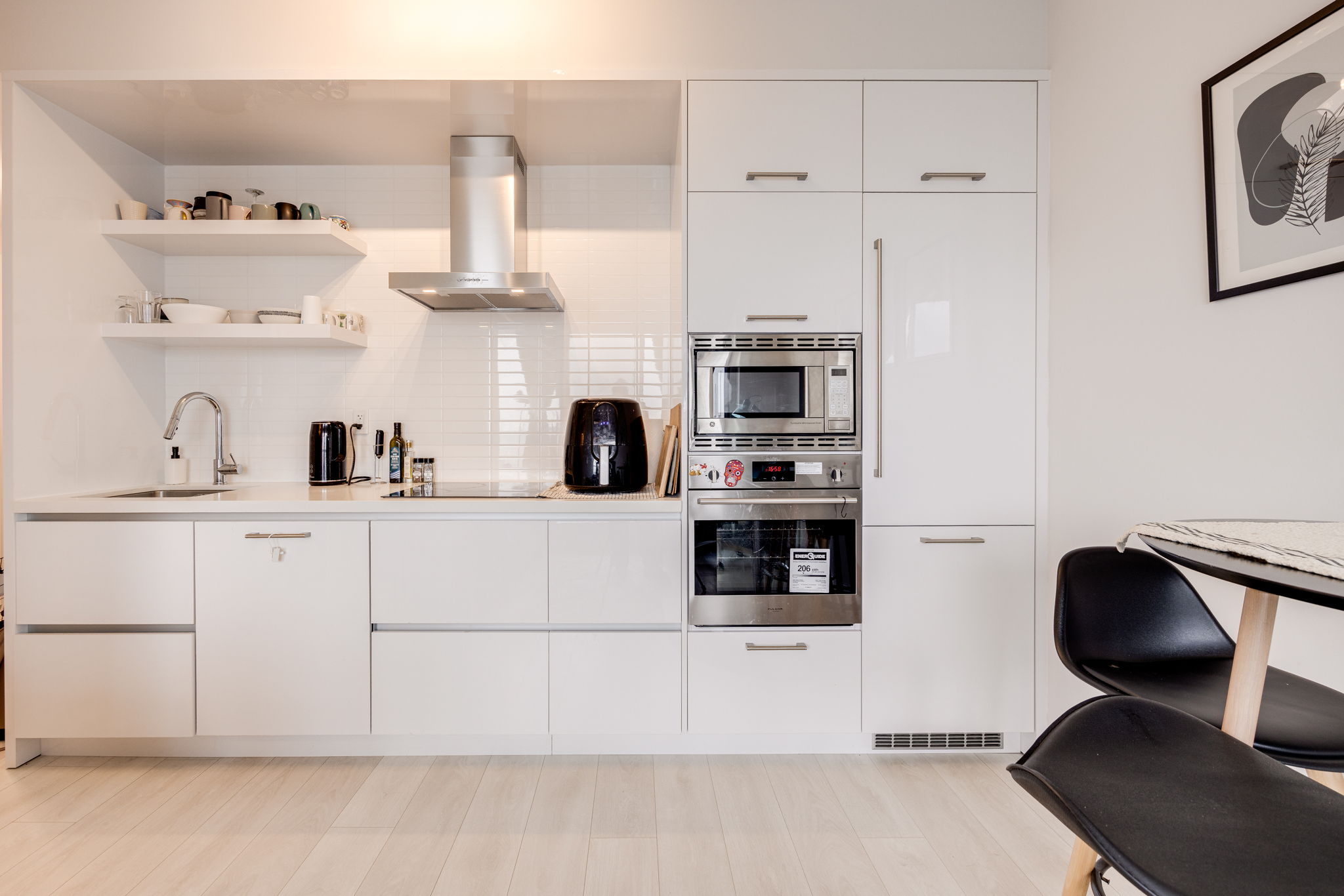 Toronto property showcase — delivered property photograph 3