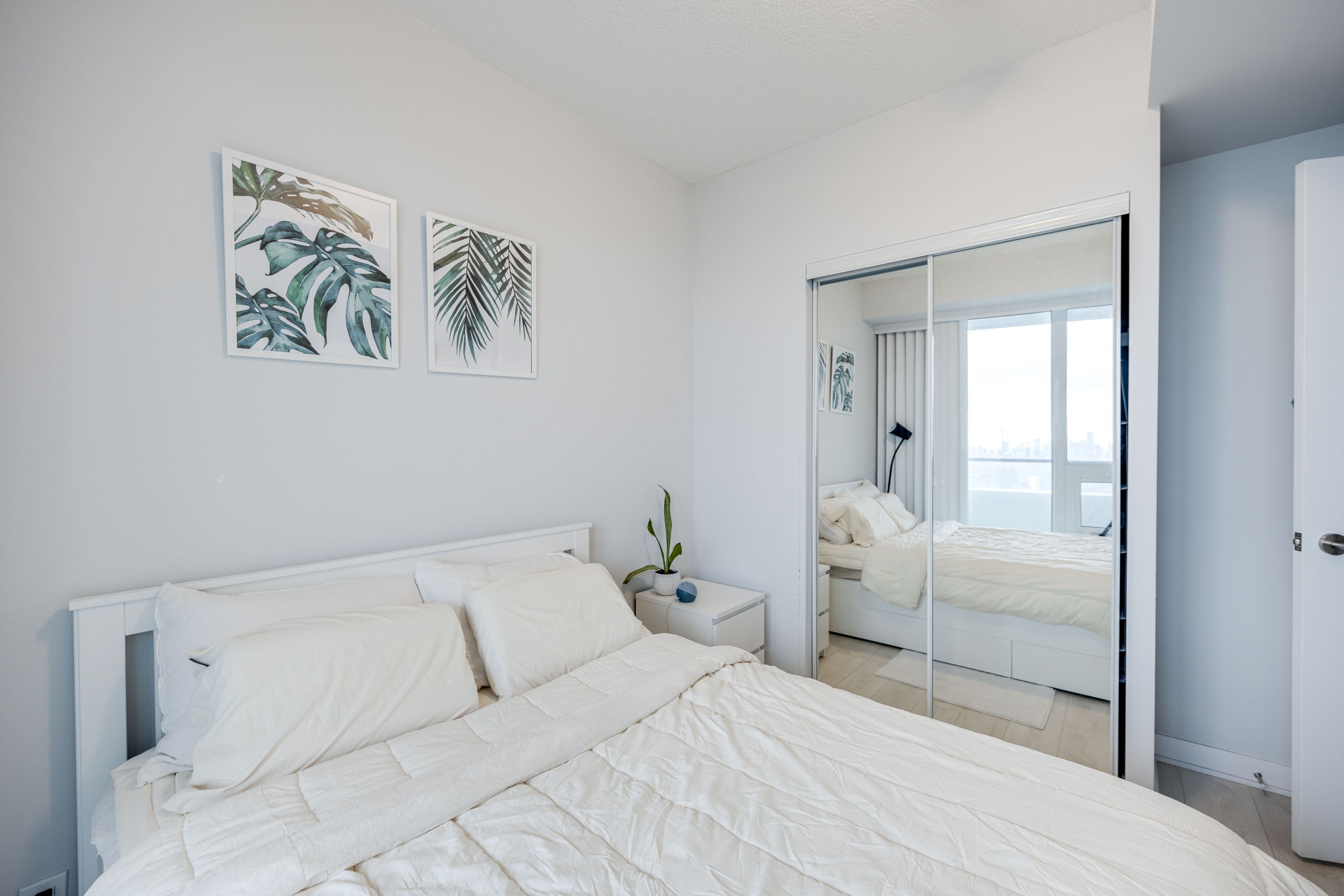 Toronto property showcase — delivered property photograph 8