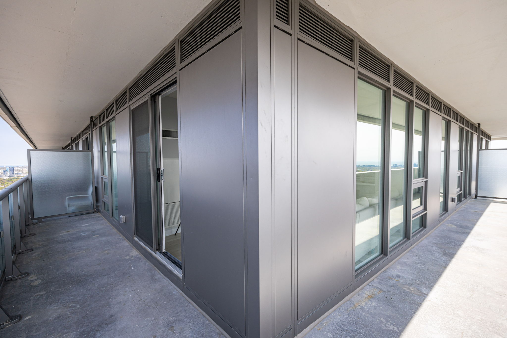 Toronto property showcase — delivered property photograph 25