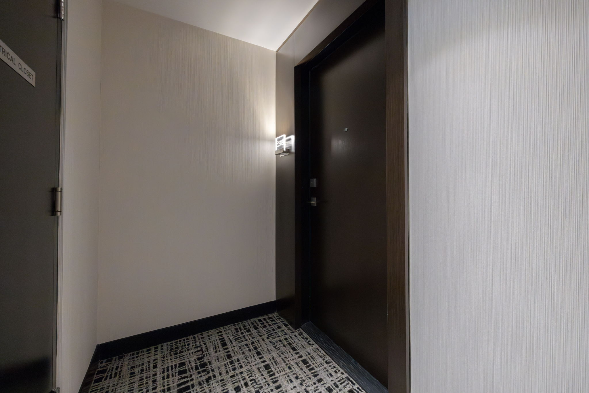 Toronto property showcase — delivered property photograph 3
