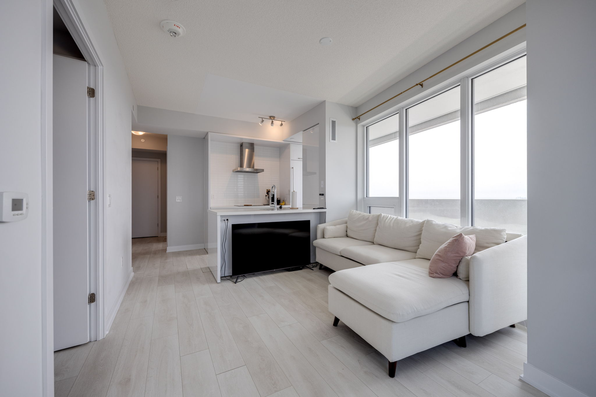 Toronto property showcase — delivered property photograph 10
