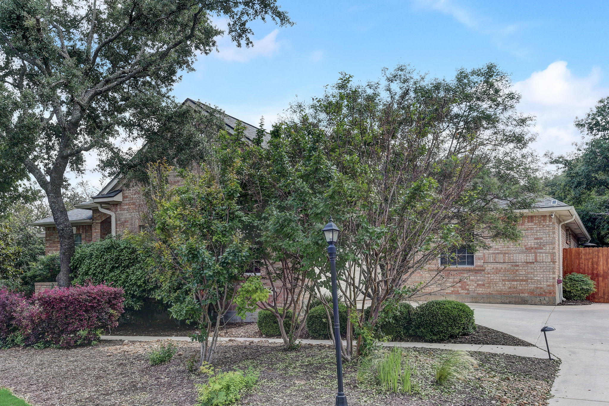 Navasota Cir-014