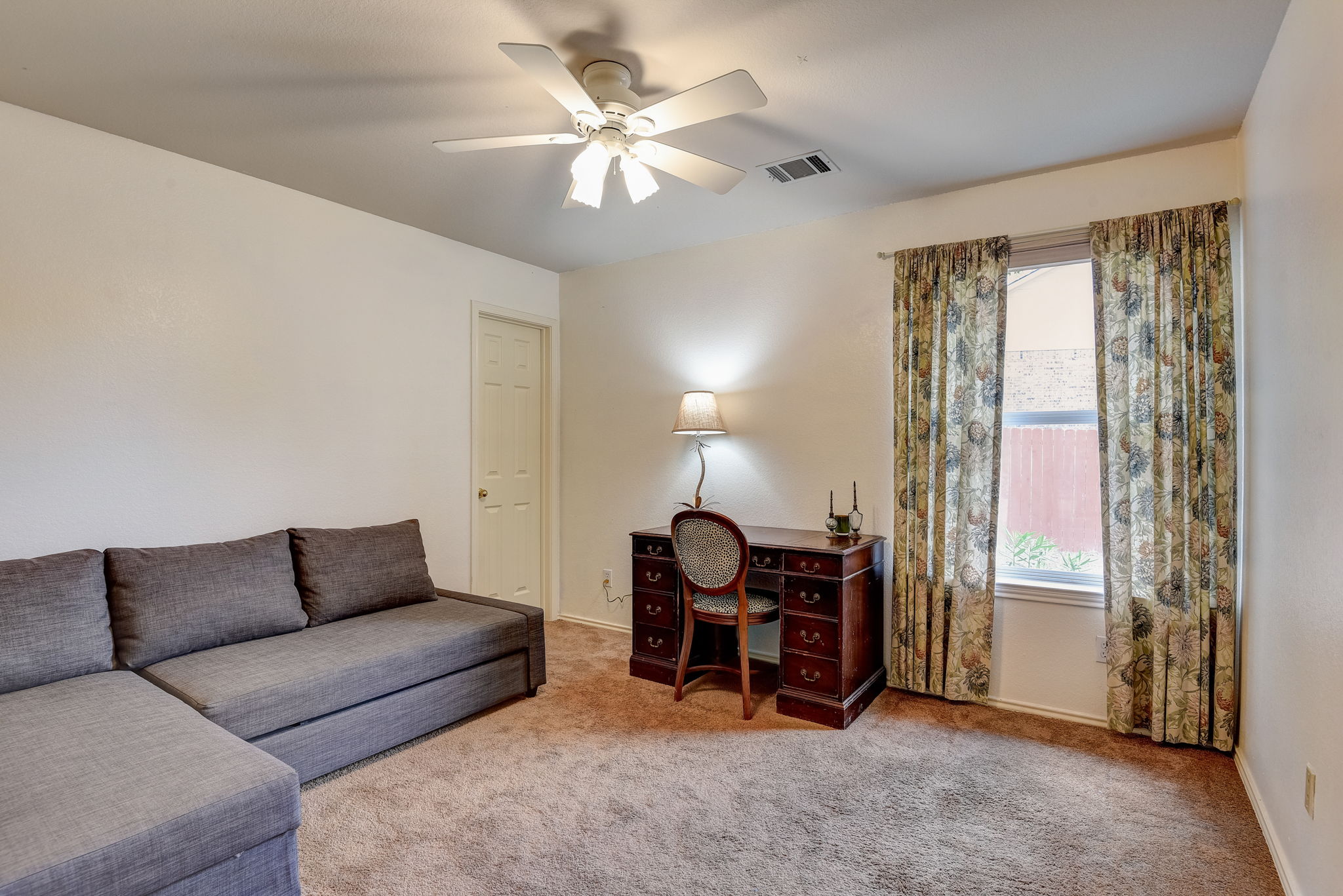 Navasota Cir-051