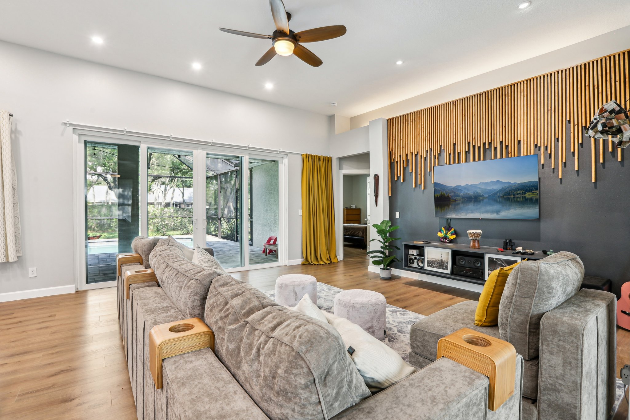 Longmore Cir-0905-015.jpg