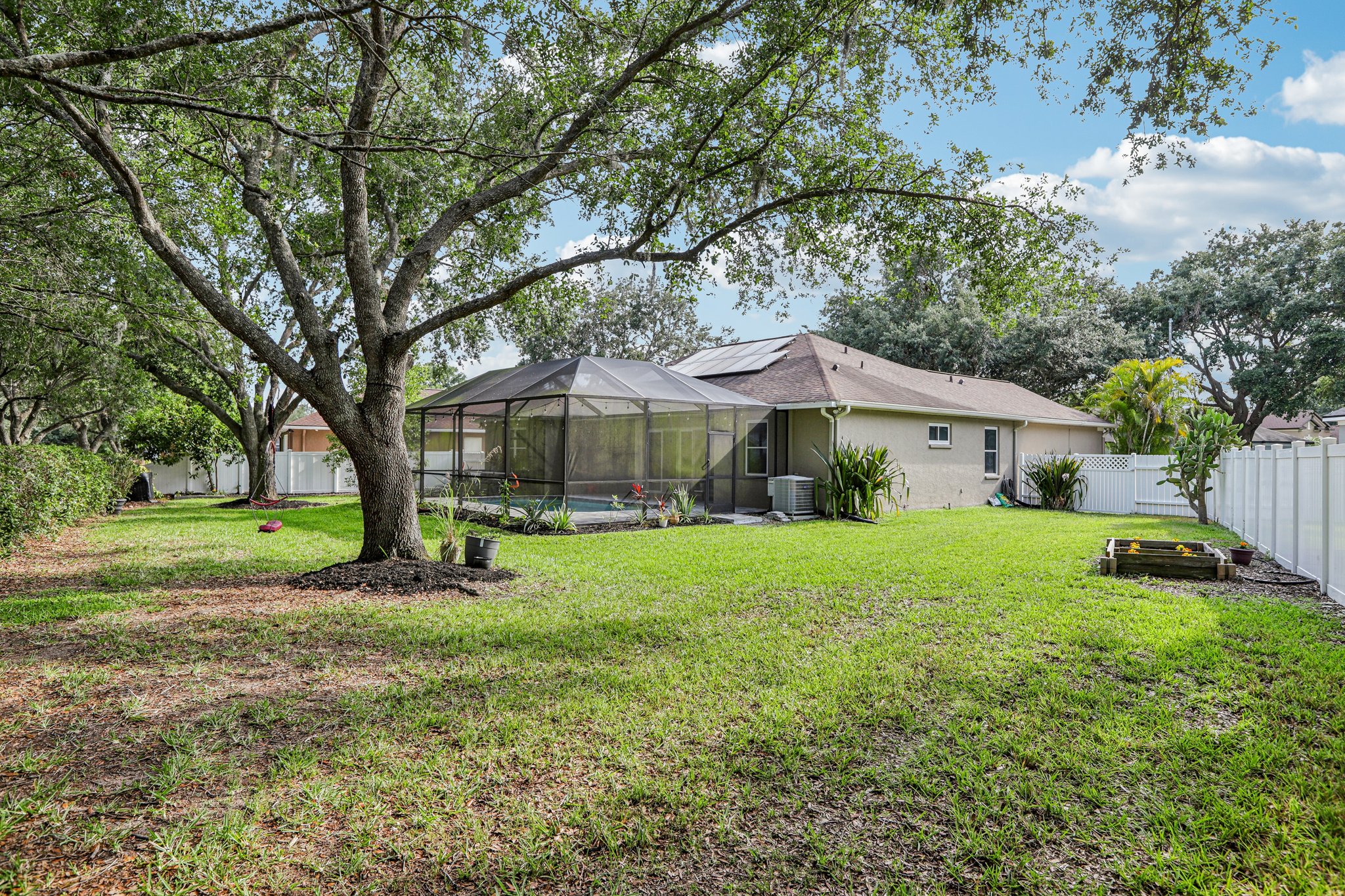 Longmore Cir-0905-057.jpg