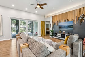 Longmore Cir-0905-015.jpg