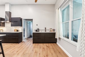 Longmore Cir-0905-018.jpg