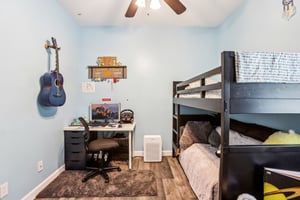 Longmore Cir-0905-032.jpg