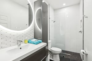 Longmore Cir-0905-033.jpg