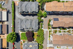 008_F8_AERIAL_2222 Raspberry Ln
