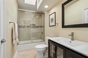 Horizon Pl-S2304-027.jpg
