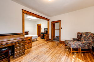  Photo 41