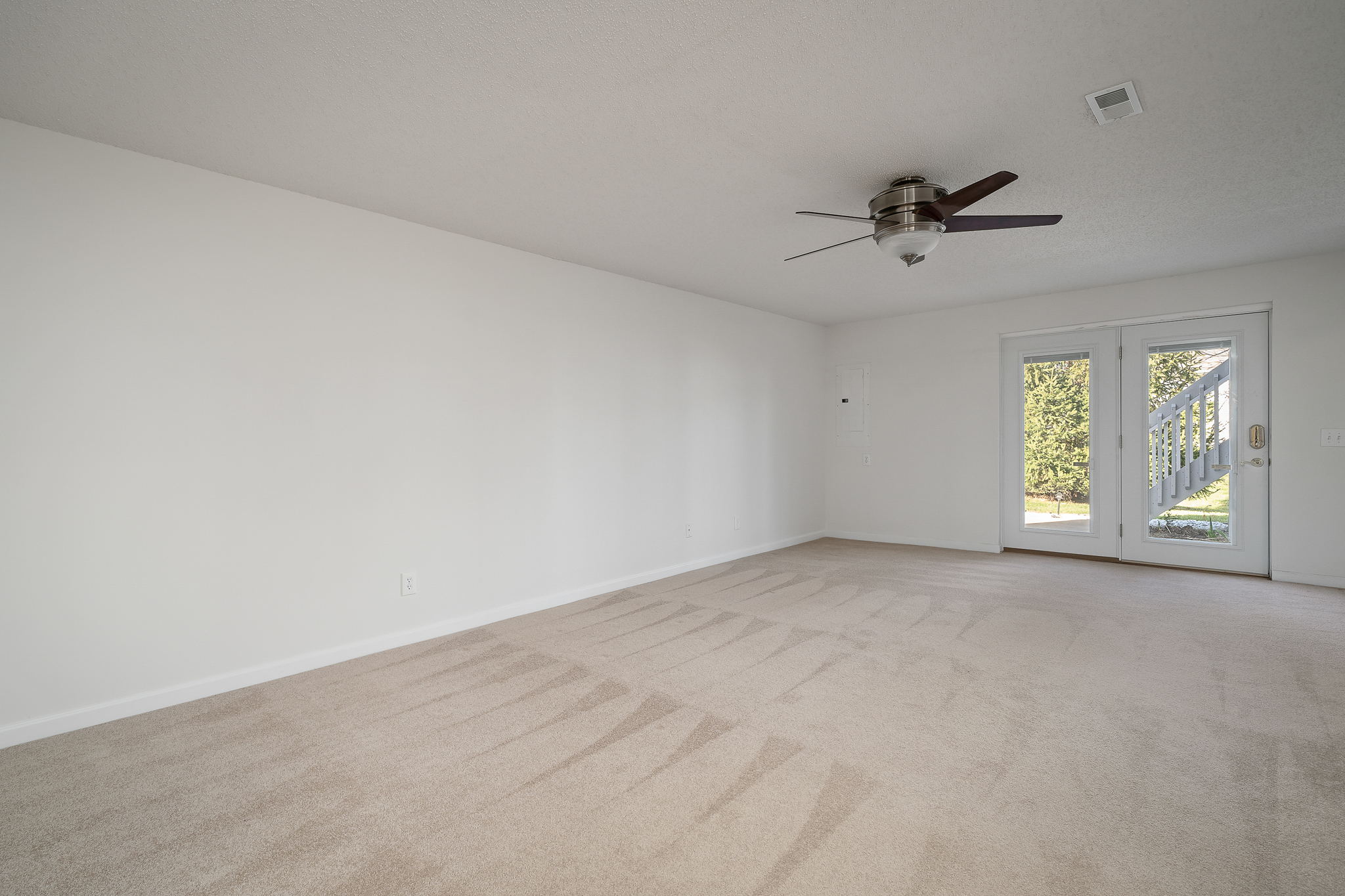 2223 Hawks Landing Dr, Lake St Louis, MO 63367, USA Photo 24
