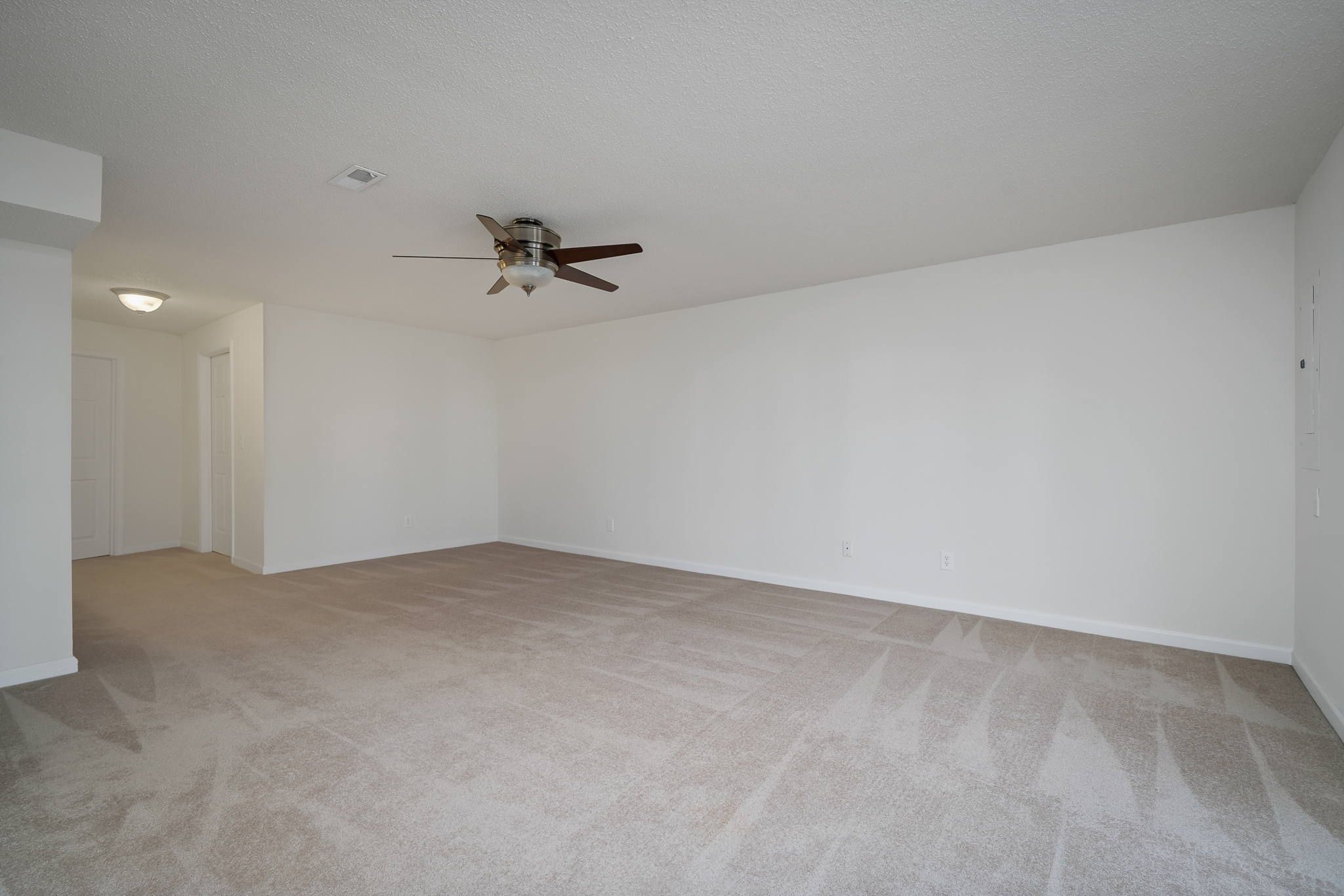 2223 Hawks Landing Dr, Lake St Louis, MO 63367, USA Photo 21