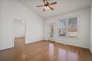 2223 Hawks Landing Dr, Lake St Louis, MO 63367, USA Photo 11