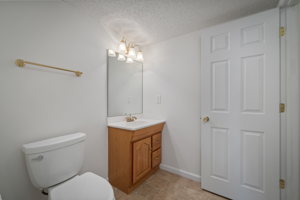2223 Hawks Landing Dr, Lake St Louis, MO 63367, USA Photo 27