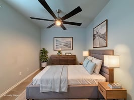 IMG_0580 virtually staged.jpeg