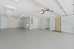  Photo 37