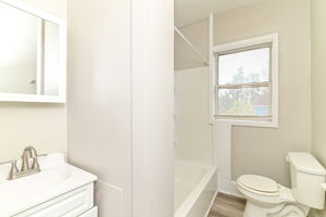  Photo 23