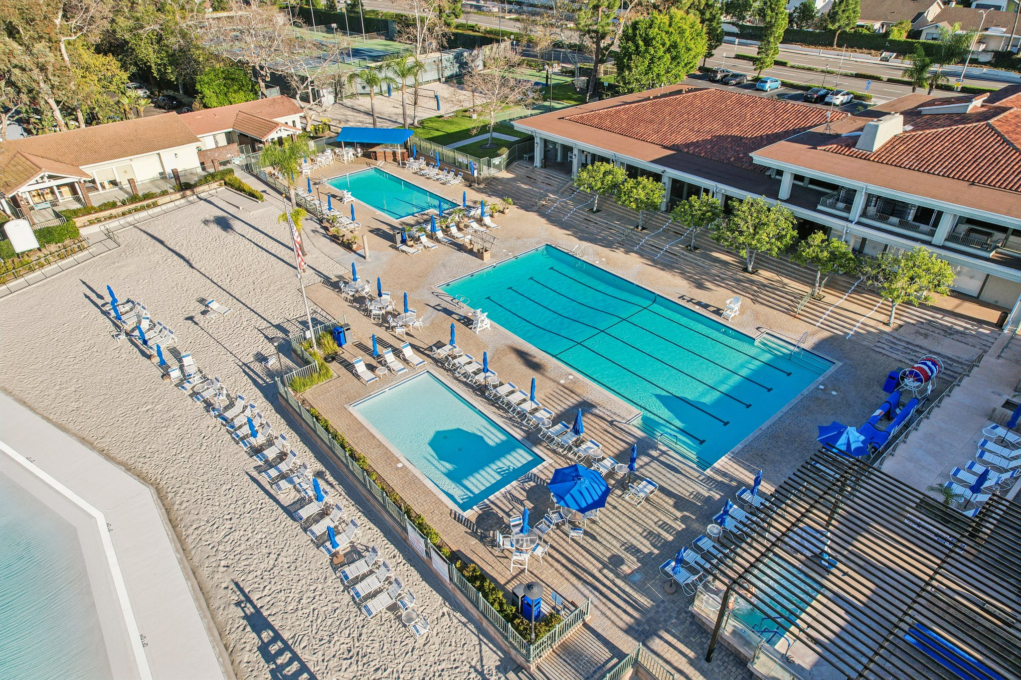 Vista Verde Dr-1301-912.jpg